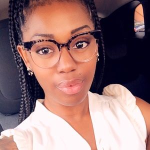 Meet your Posher, Parisiane